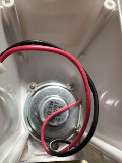 donor water speaker internal